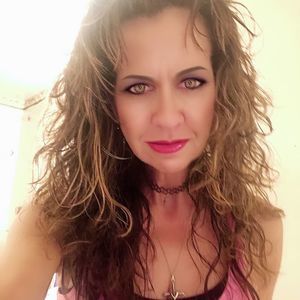 Meet your Posher, Sandy